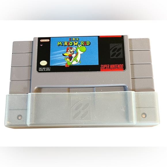 Super Mario World (Super Nintendo SNES, 1991) Authentic‎ Game TESTED & WORKS - Picture 1 of 7